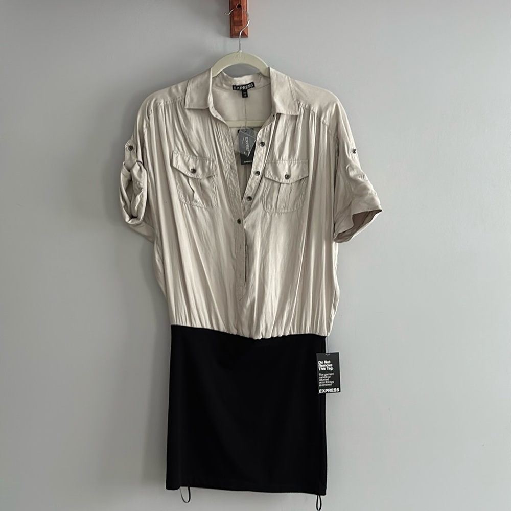 Express mixed fabric short sleeve dress. NWT. Size XS.